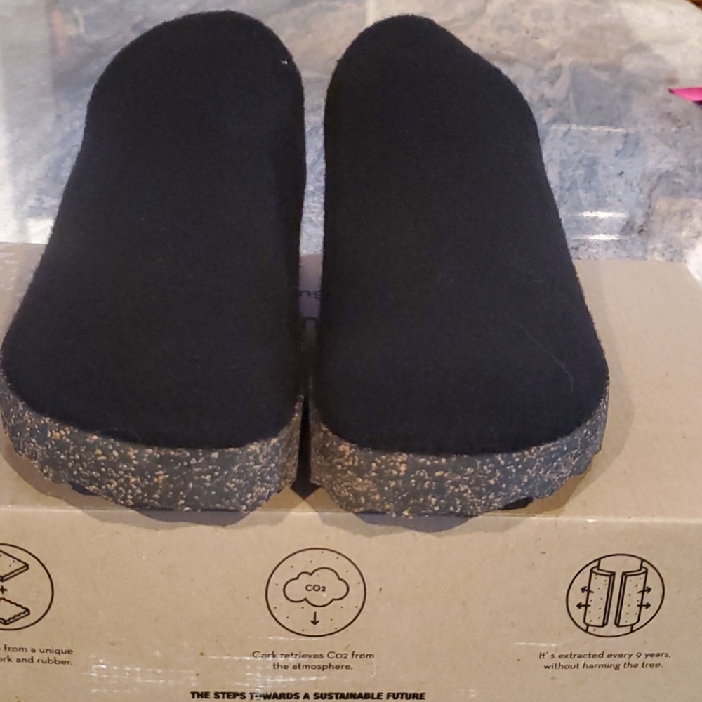 Asportuguesas Black Tweed slip On NWB